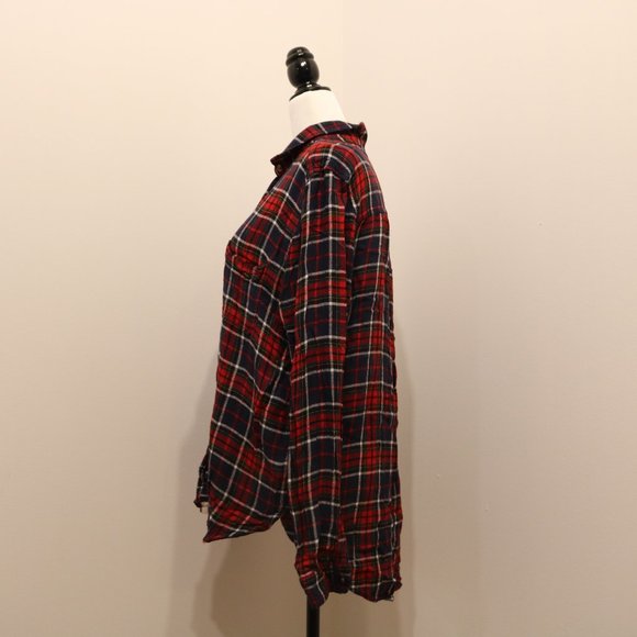 Comfy AE Flannel - Picture 3 of 12